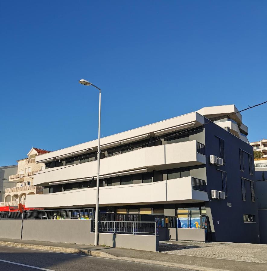 Apartman Lola Podstrana